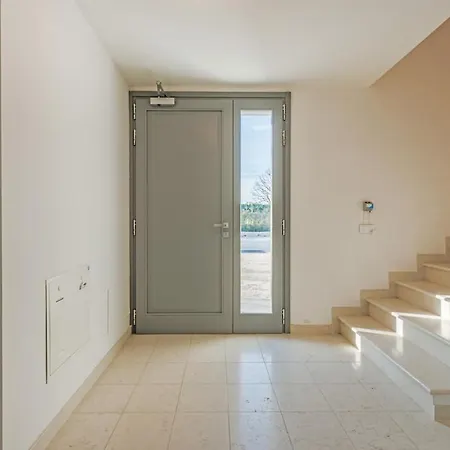Lägenhet Bellaria Palace - In The Hearth Of Motor Valley By Movebnb